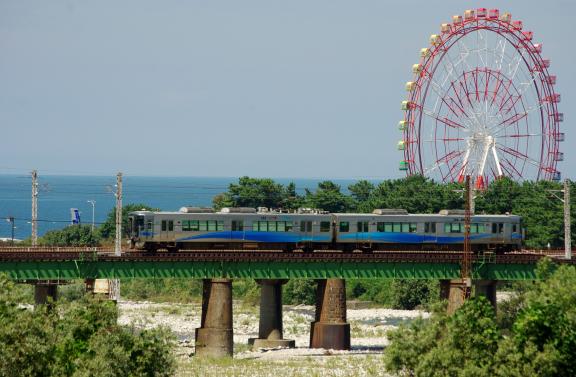 Ainokaze Toyama Railway(3)