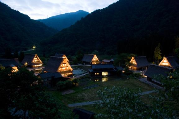 Suganuma Gassho-style Village(18)