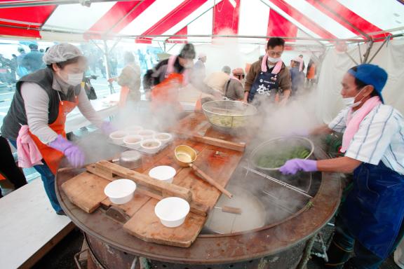 Japan Sea Takaoka Nabe Festival(3)