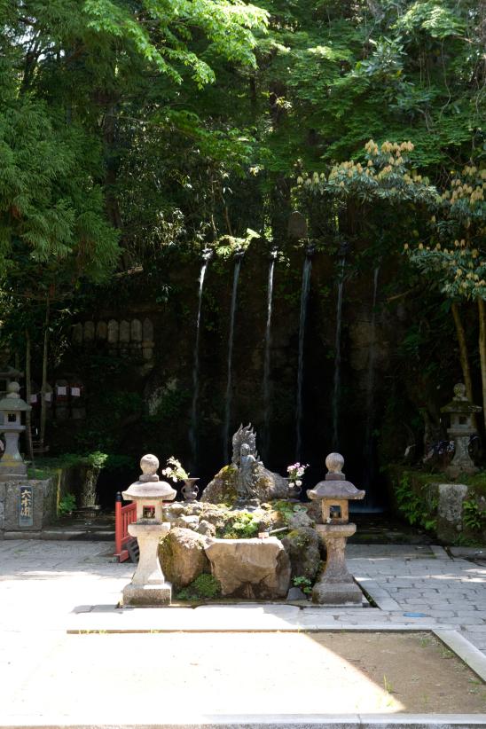 Oiwasan Nisseki-ji Temple(8)