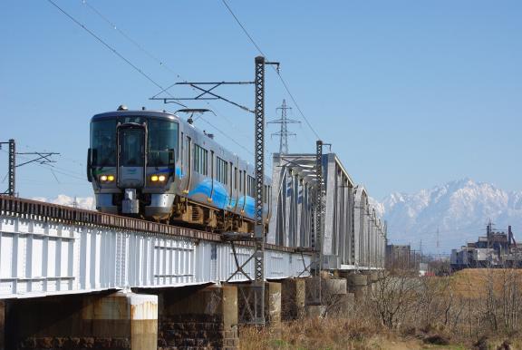 Ainokaze Toyama Railway(4)