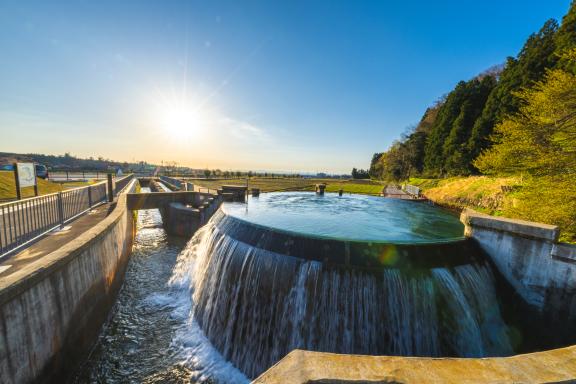 Higashiyama Cylindrical Water Diversion Tank(2)