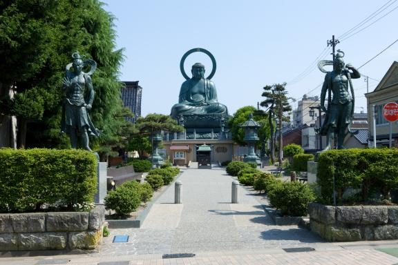 The Great Buddha of Takaoka(1)