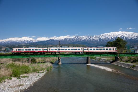 Toyama Chihou Railway(3)