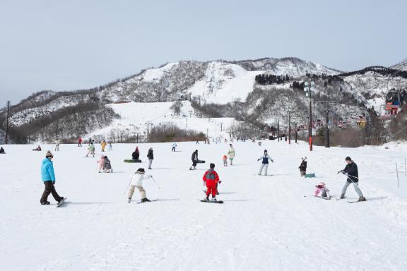 IOX-AROSA Ski Resort(1)